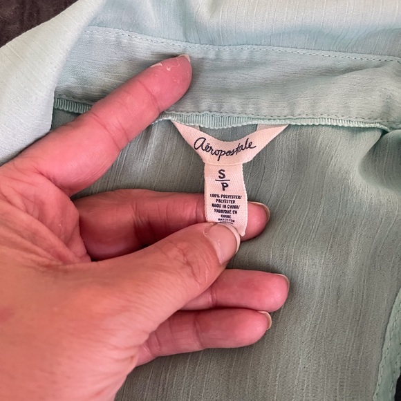 Sheer Light Green Aero Top - Picture 3 of 3